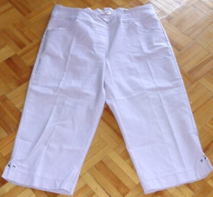 Capris Le Grenier 9