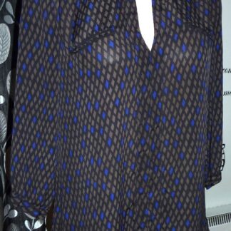 Haut French Connection Small (4)